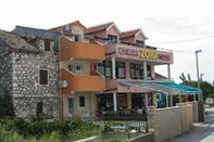 Appartamenti House 77